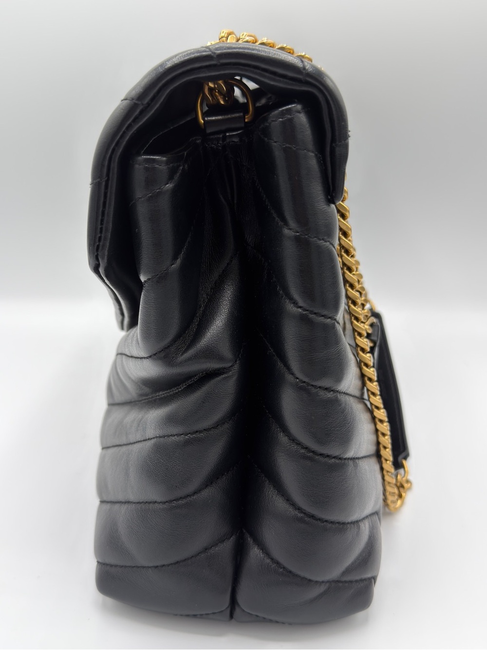 Saint Laurent Loulou Large Shoulder Bag YSL Gold Chain in Quilted Black - Picture 6 of 12